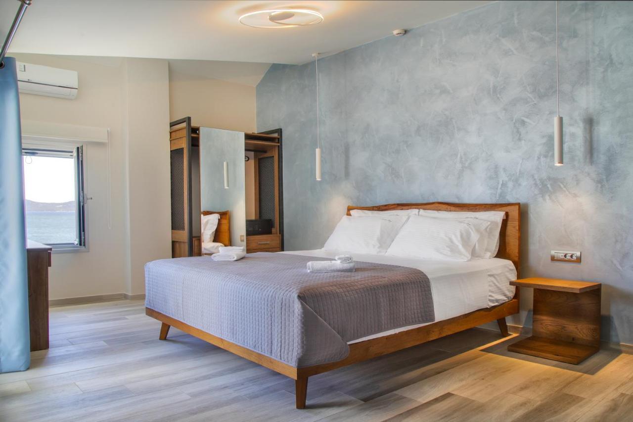 Sunrise Bay Apts Agia Efimia Esterno foto