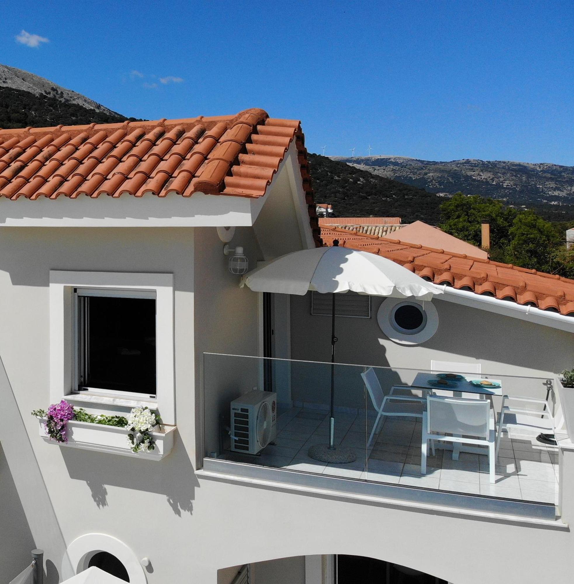 Sunrise Bay Apts Agia Efimia Camera foto